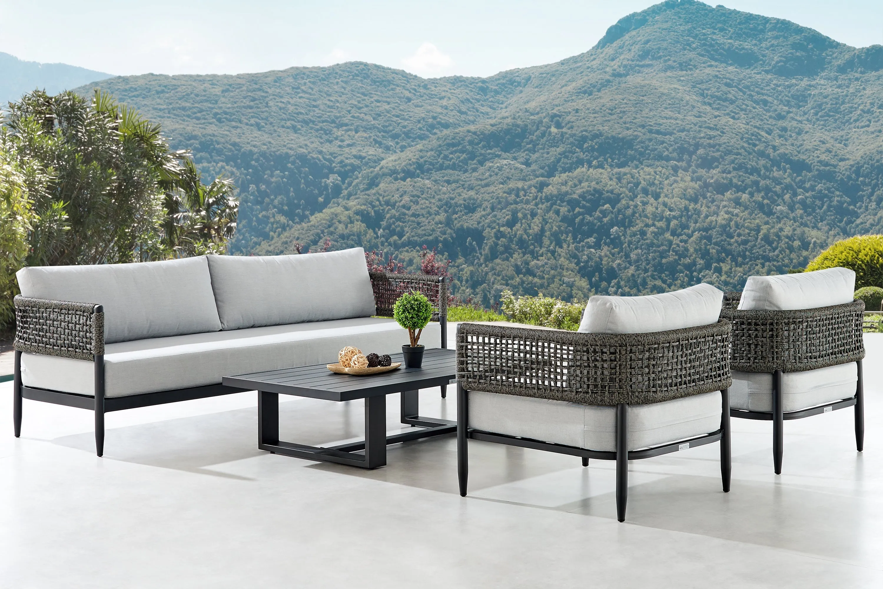 Alegria Outdoor 4PC Conversation Set