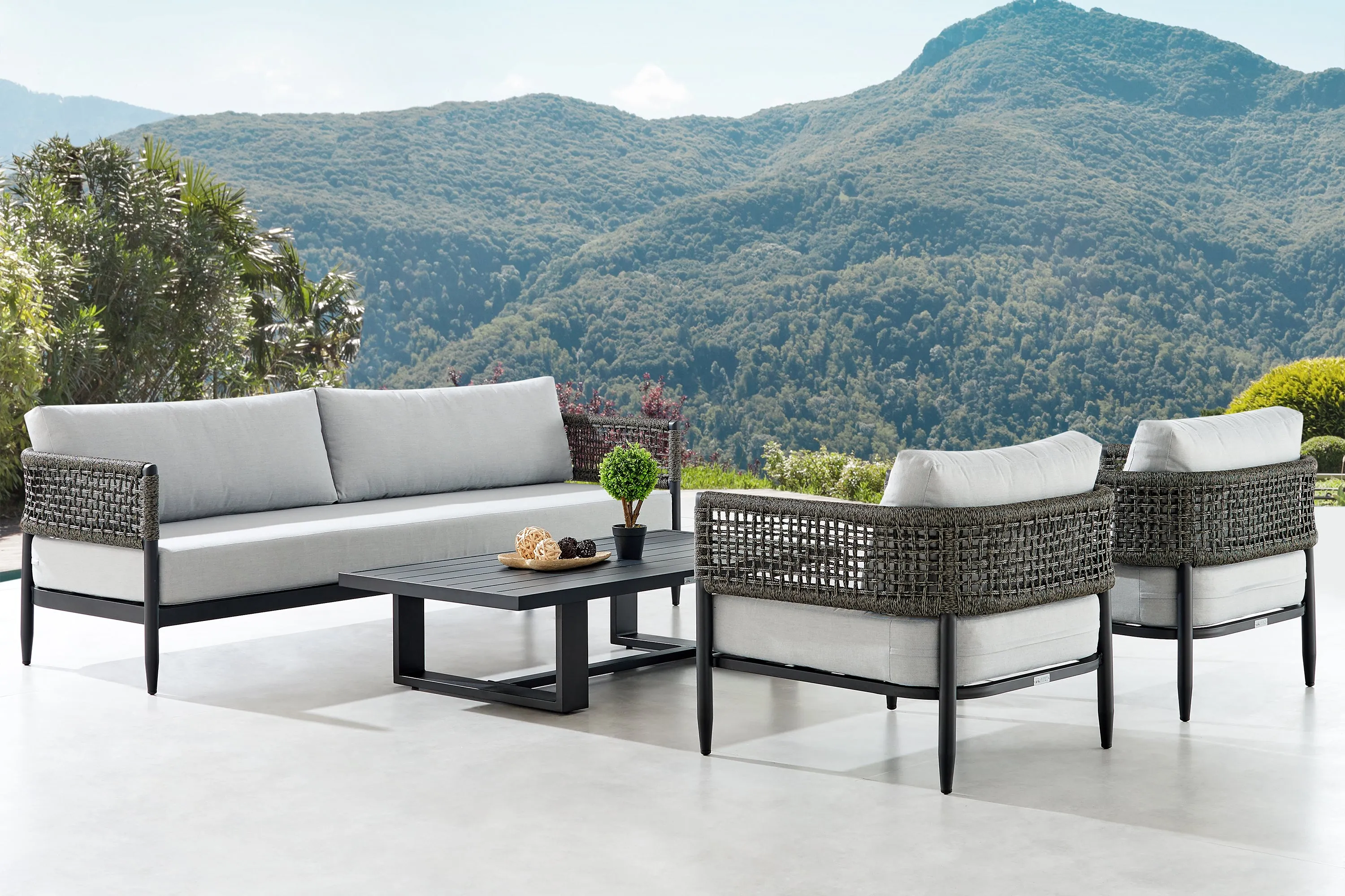 Alegria Outdoor 4PC Conversation Set