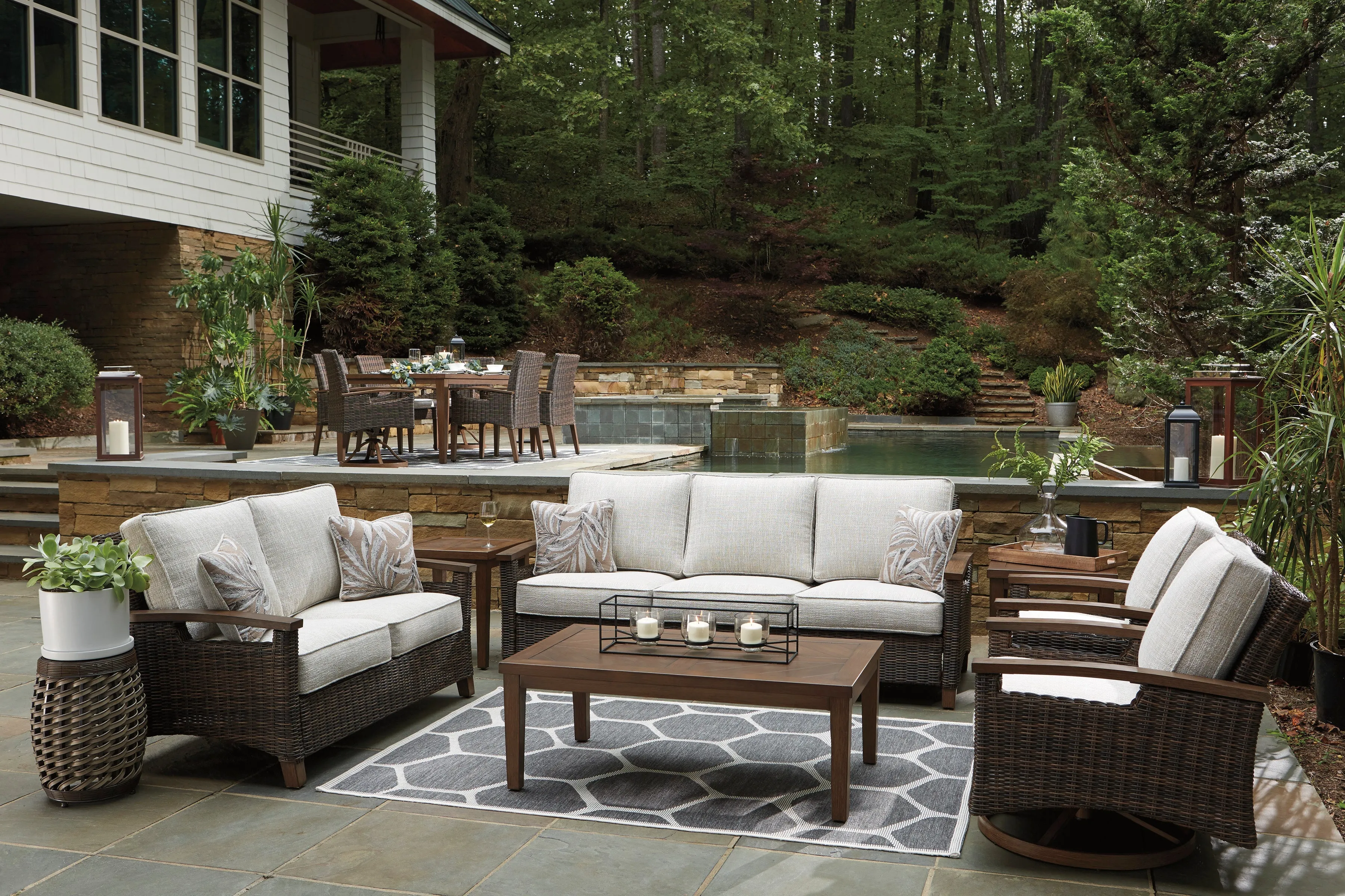 Outer Banks Outdoor Loveseat - Medium Brown