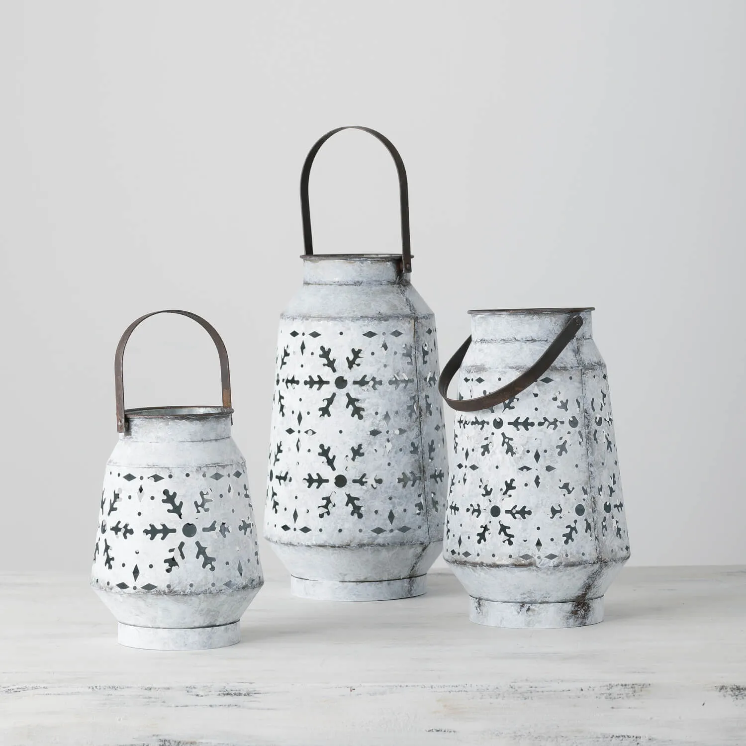 Rustic Whitewashed Metal Snowflake Lantern, Set Of 3