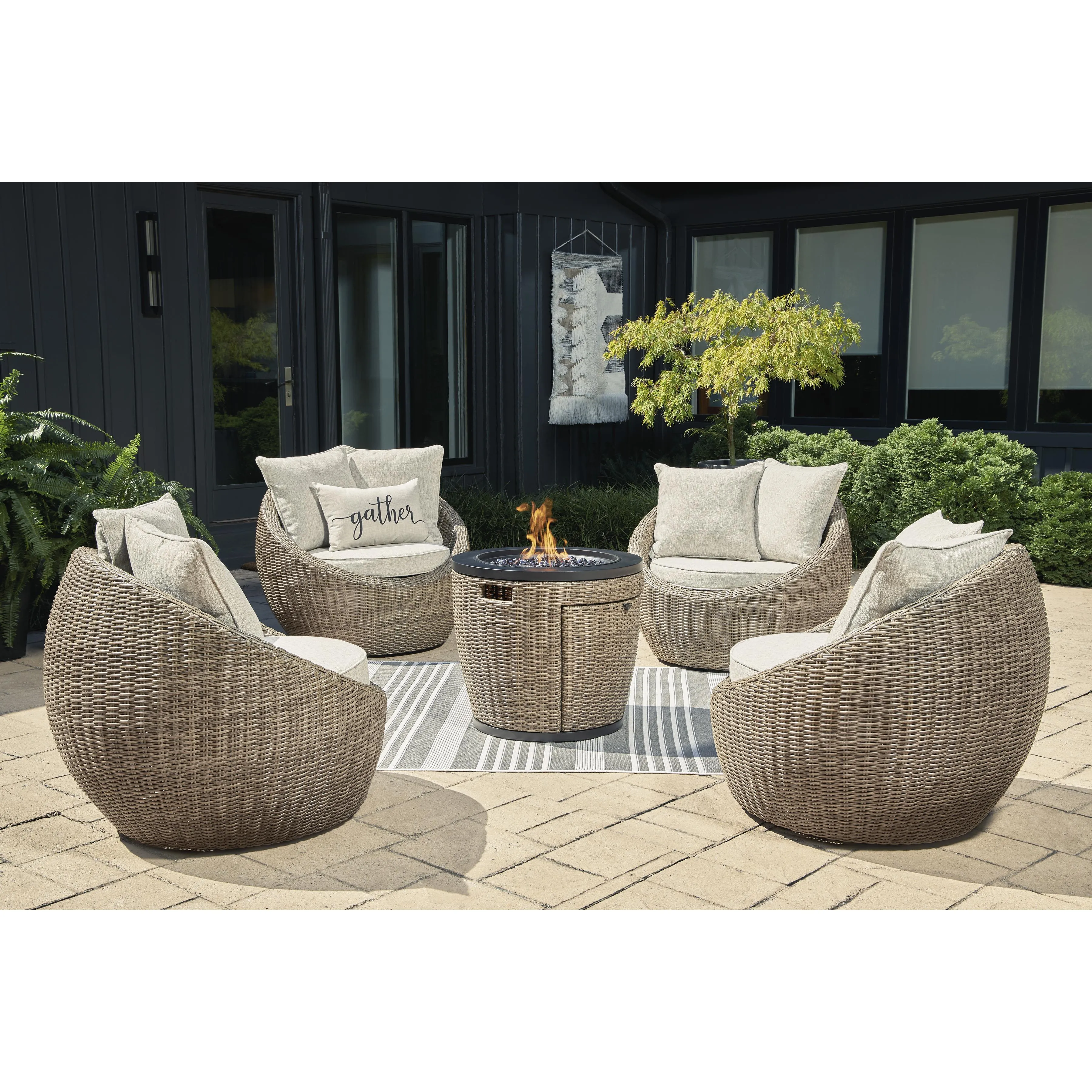 Signature Design by Ashley Danson P505-821 Swivel Lounge with Cushion