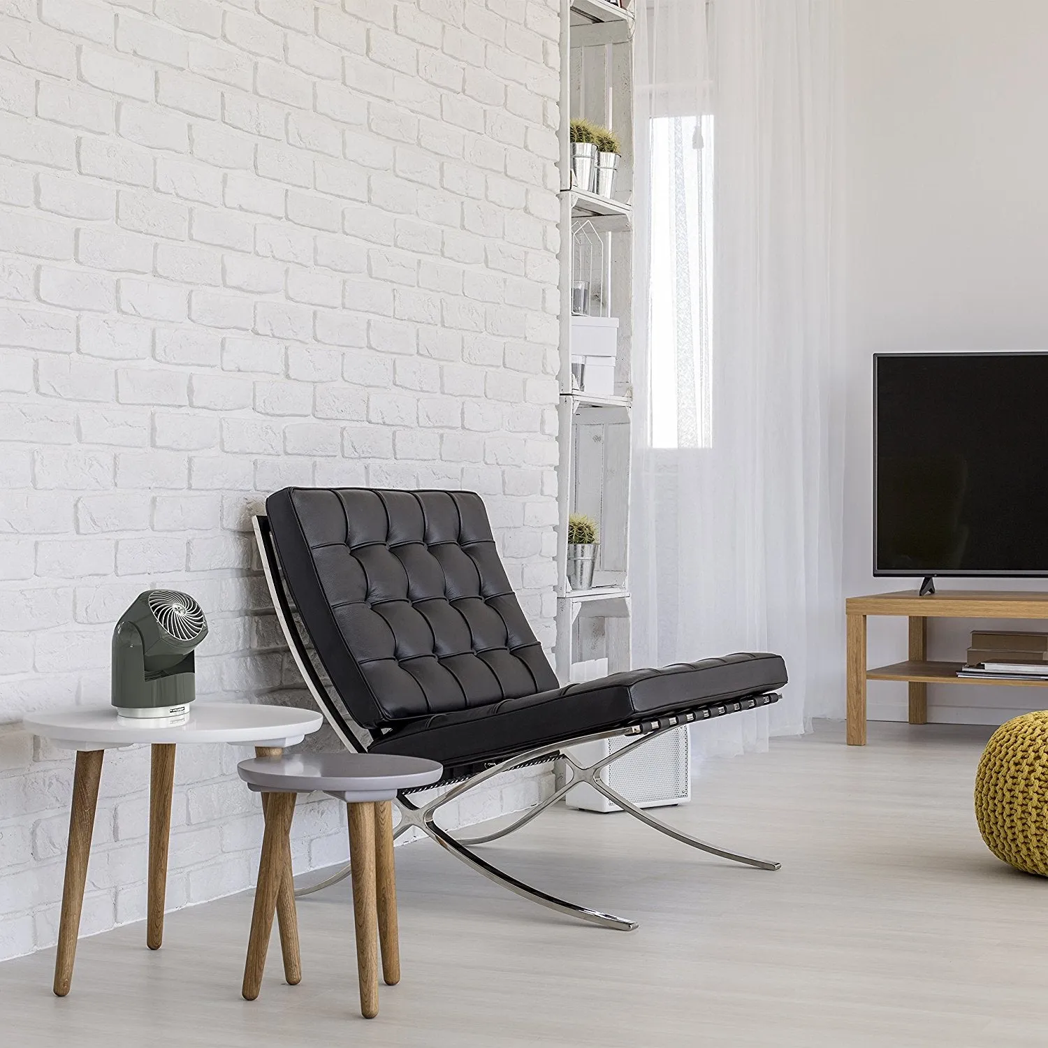 Vornado Flippi Medium Air Circulator Fan